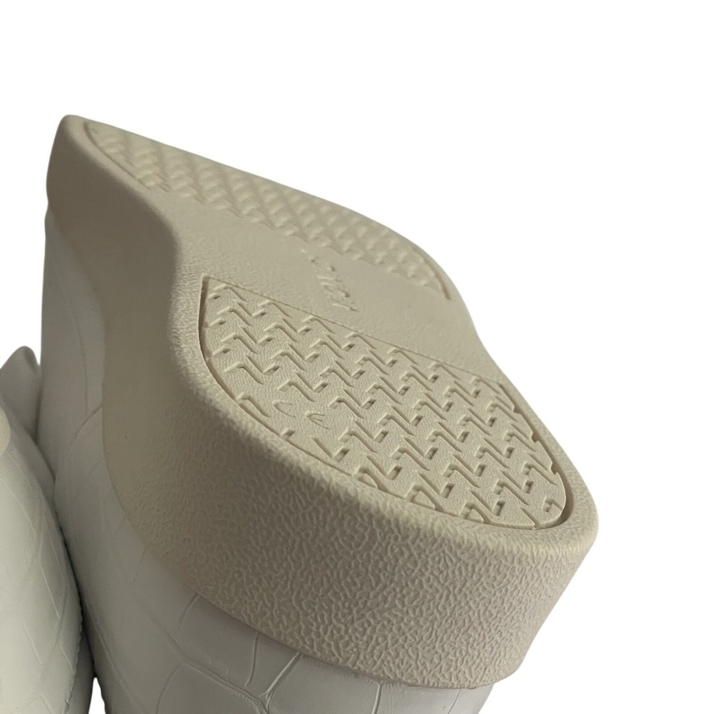 Vionic Winny White Croc Embossed Lace Up Sneakers Wide 9 - Picture 8 of 10